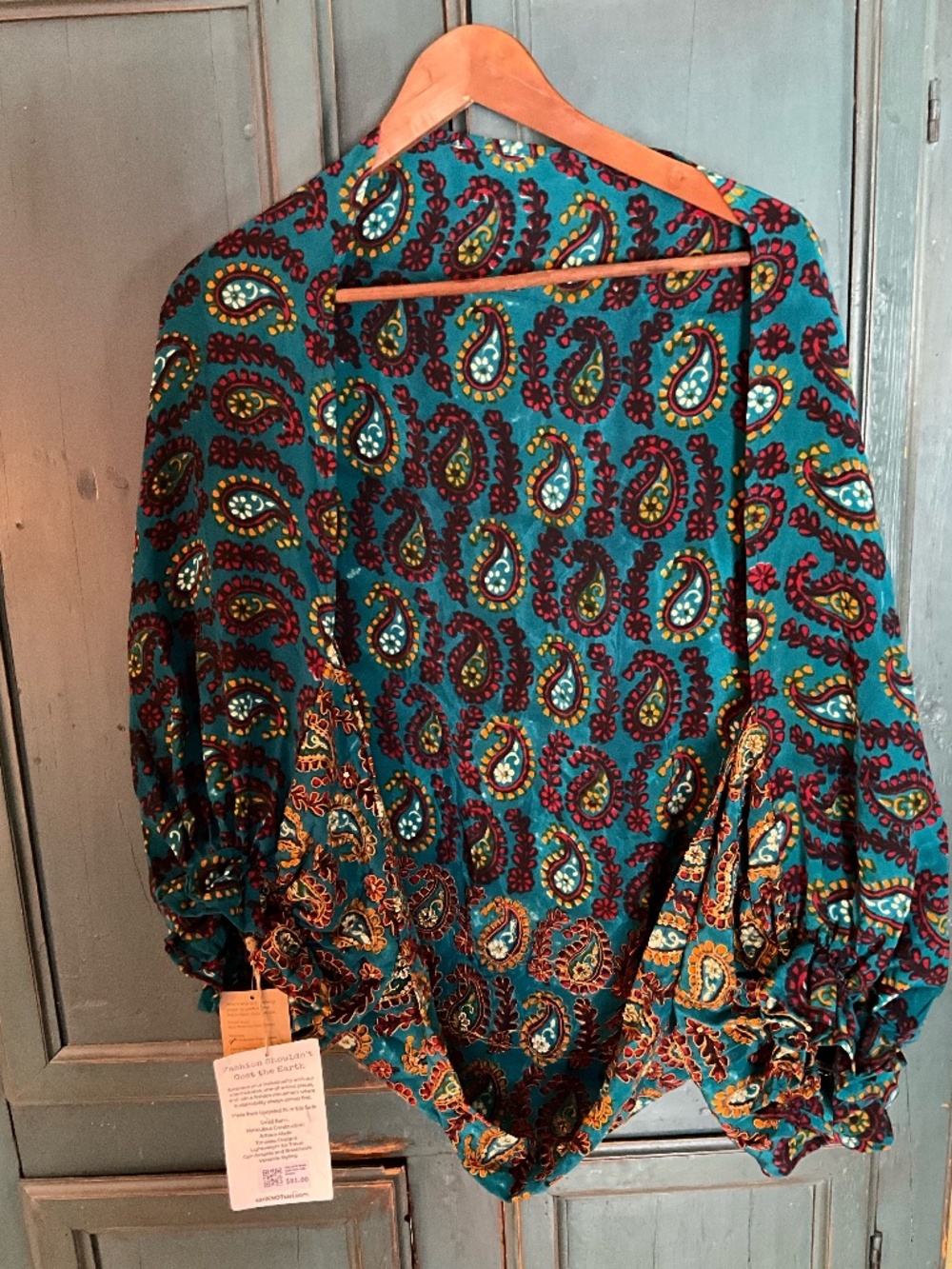 Sarikknotsari Silk Bolero